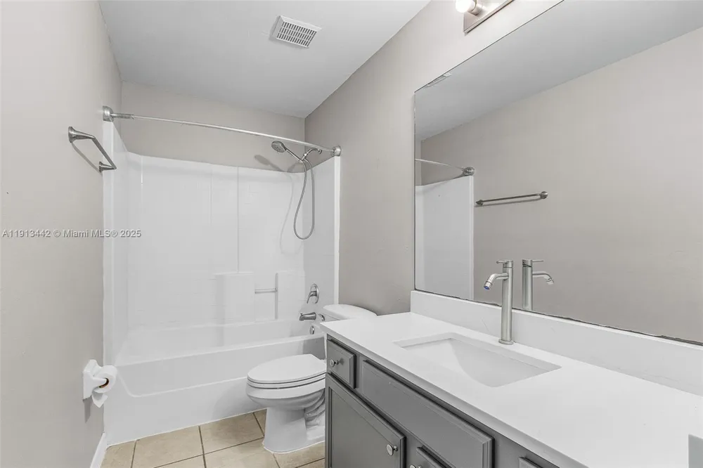 2412 Millie Ave #2412 Lehigh Acres, FL 33973