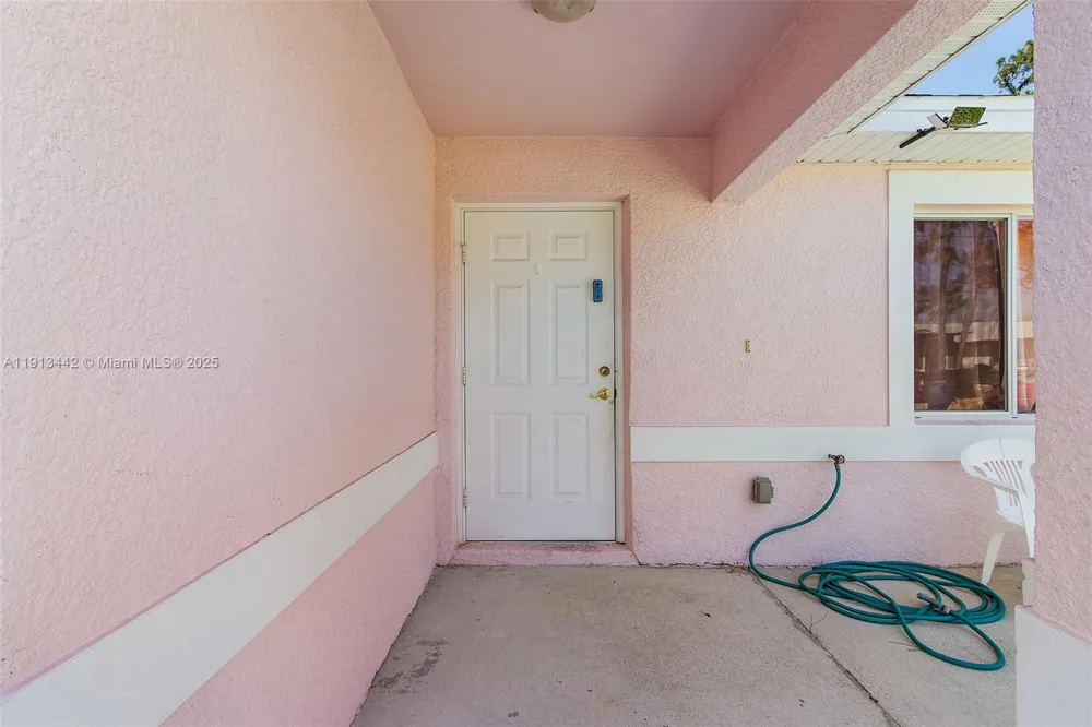 2412 Millie Ave #2412 Lehigh Acres, FL 33973