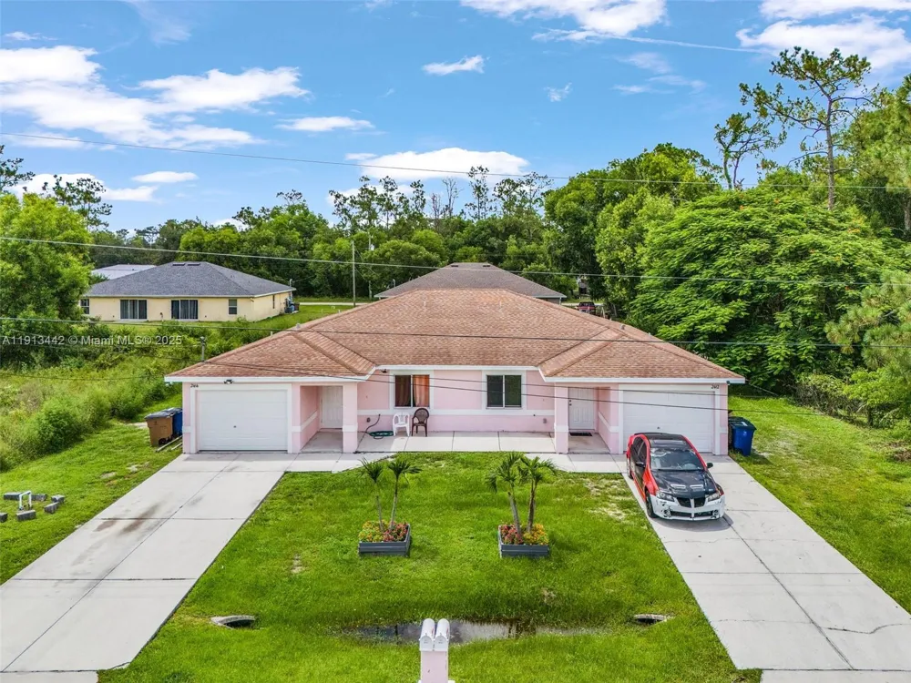 2412 Millie Ave #2412 Lehigh Acres, FL 33973