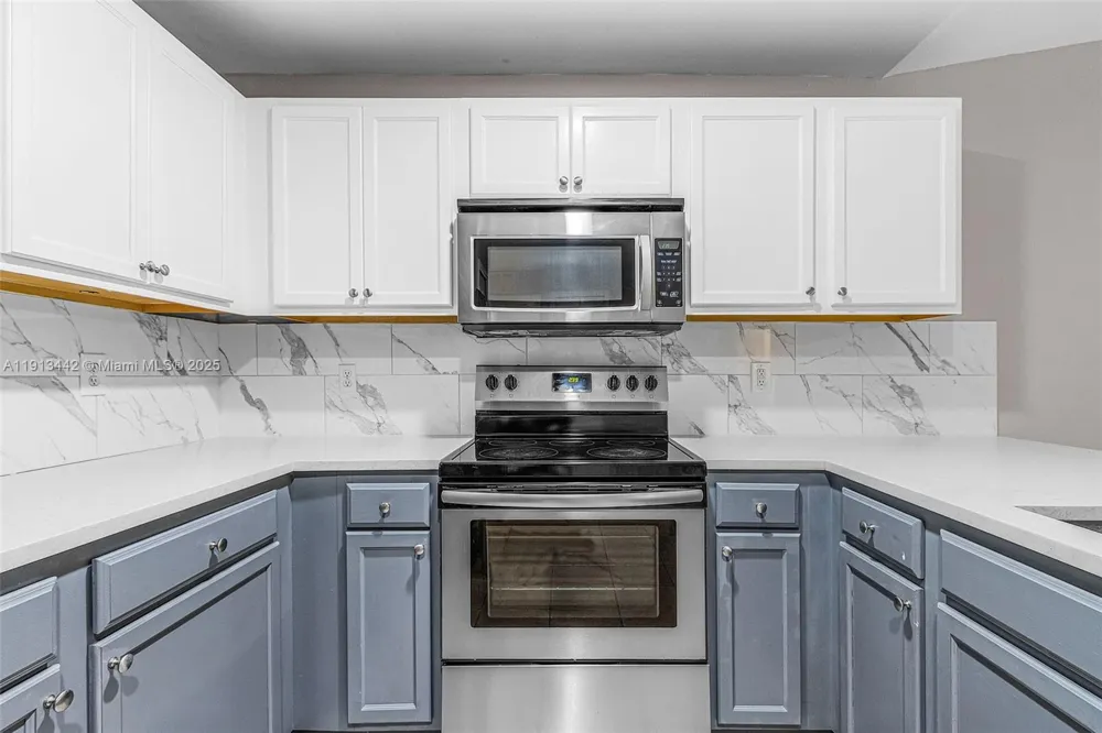 2412 Millie Ave #2412 Lehigh Acres, FL 33973