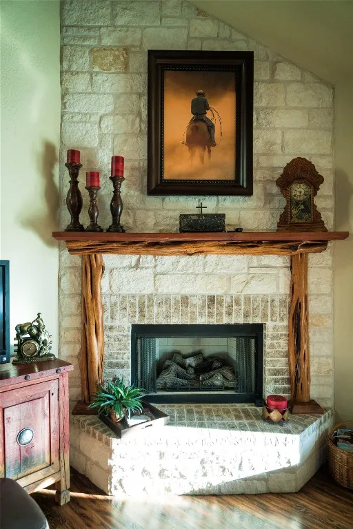 298 CR 346 ROAD Milano, TX 76556