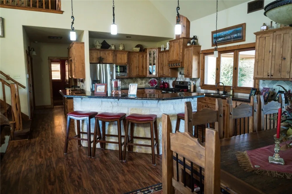 298 CR 346 ROAD Milano, TX 76556