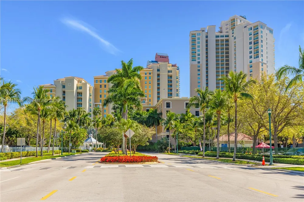 3340 NE 190th St #909 Aventura, FL 33180