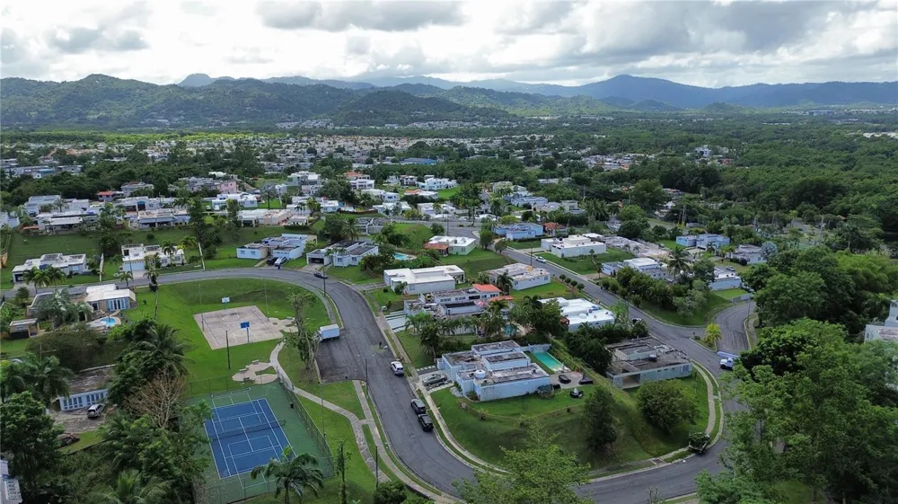 62 San Luis St. ESTANCIAS DE GRAN VISTA DEV. Gurabo, PR 00778