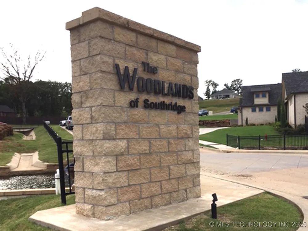 704 Woodlands Drive Tahlequah, OK 74464