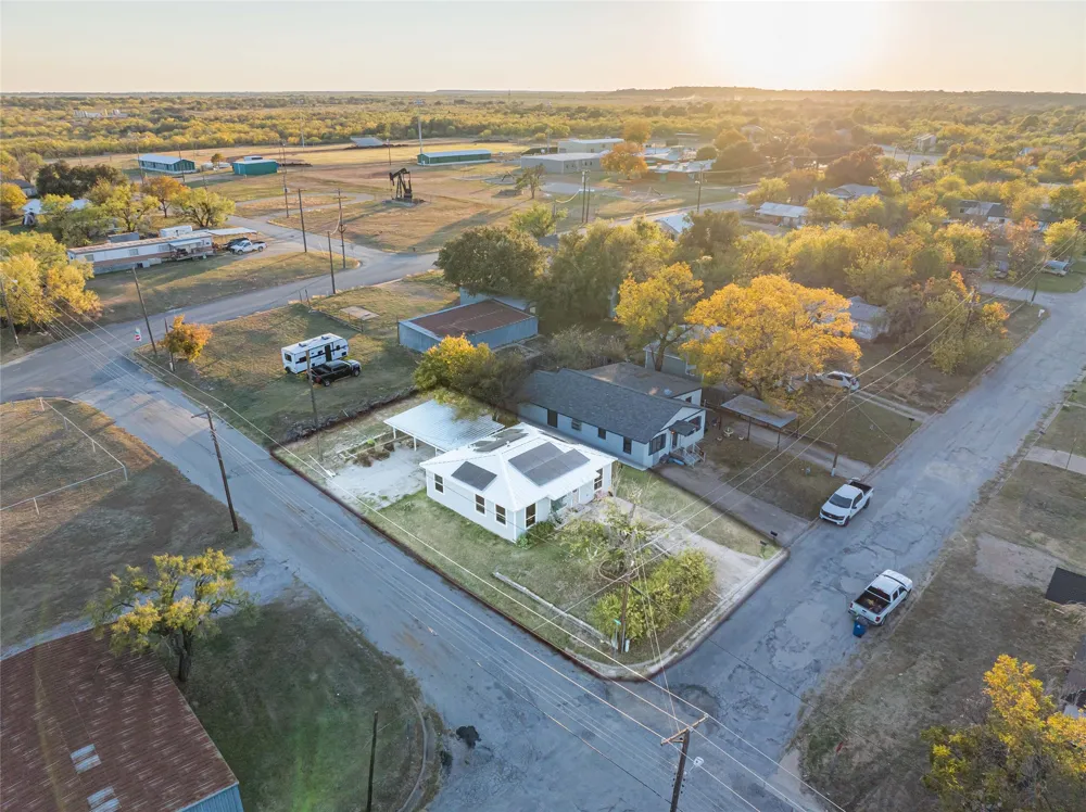 801 W Wheeler Street Breckenridge, TX 76424