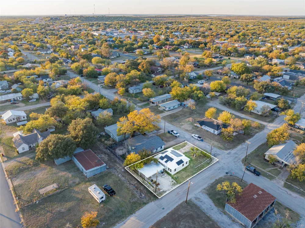 801 W Wheeler Street Breckenridge, TX 76424
