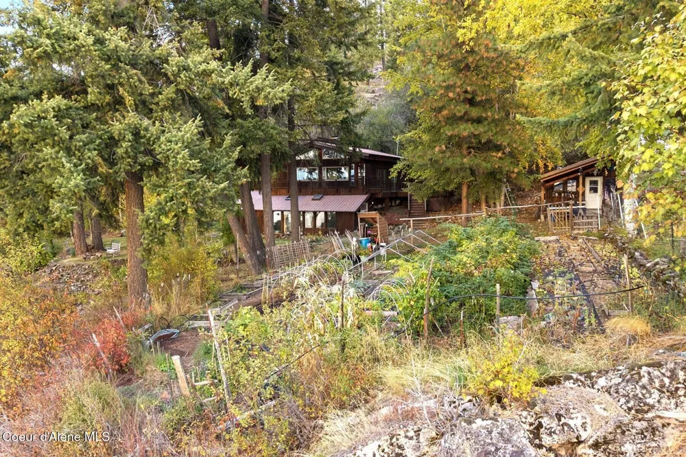 130 Mayaka Road Hope, ID 83836