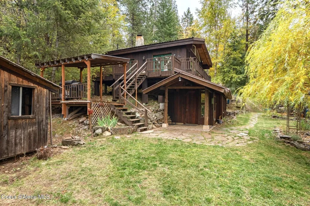 130 Mayaka Road Hope, ID 83836