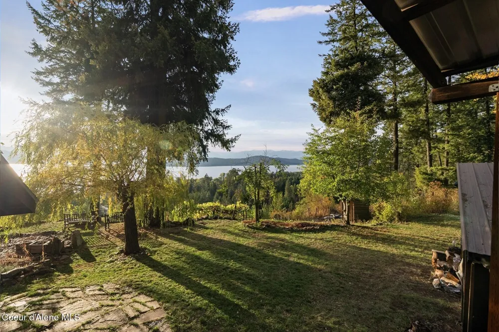 130 Mayaka Road Hope, ID 83836