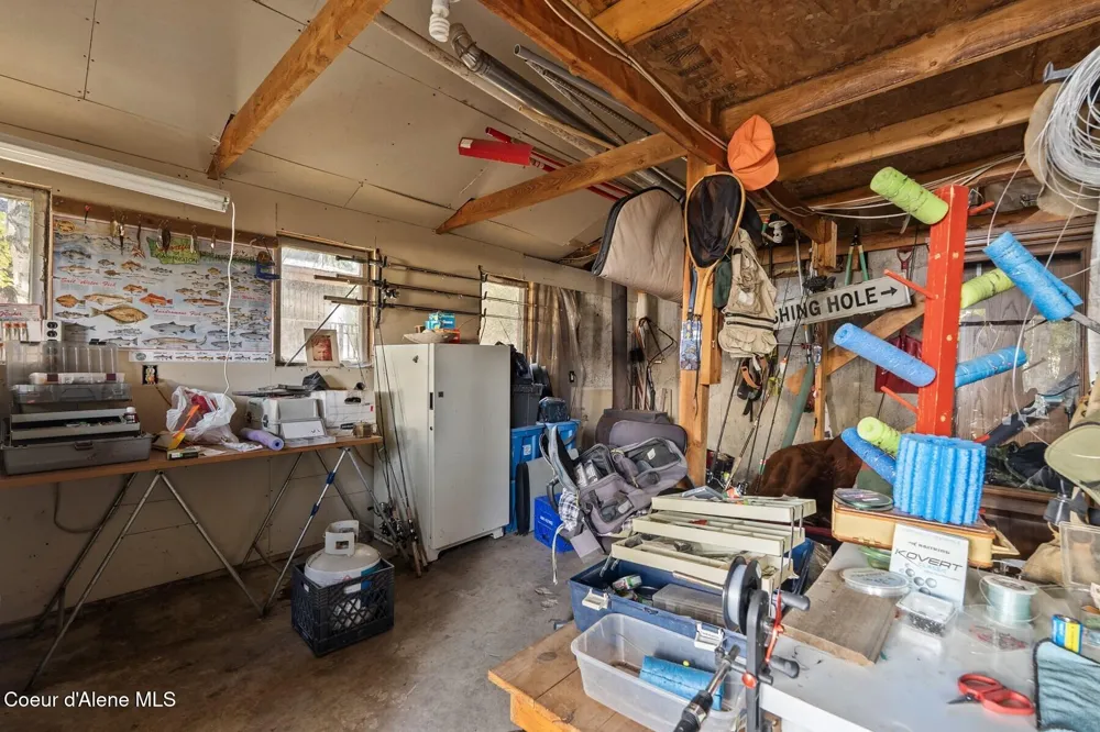 130 Mayaka Road Hope, ID 83836