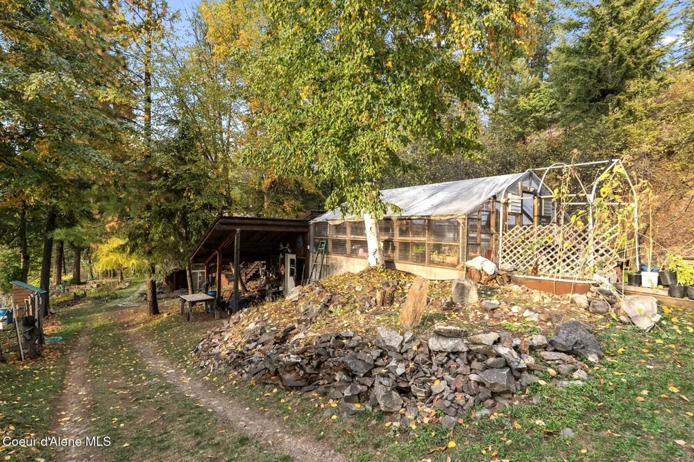 130 Mayaka Road Hope, ID 83836