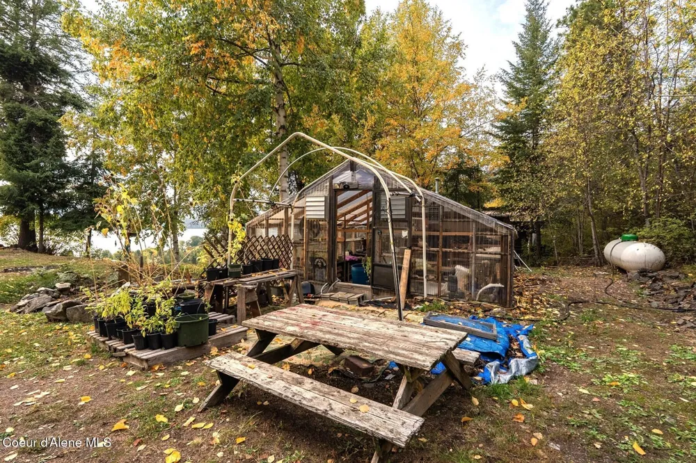 130 Mayaka Road Hope, ID 83836