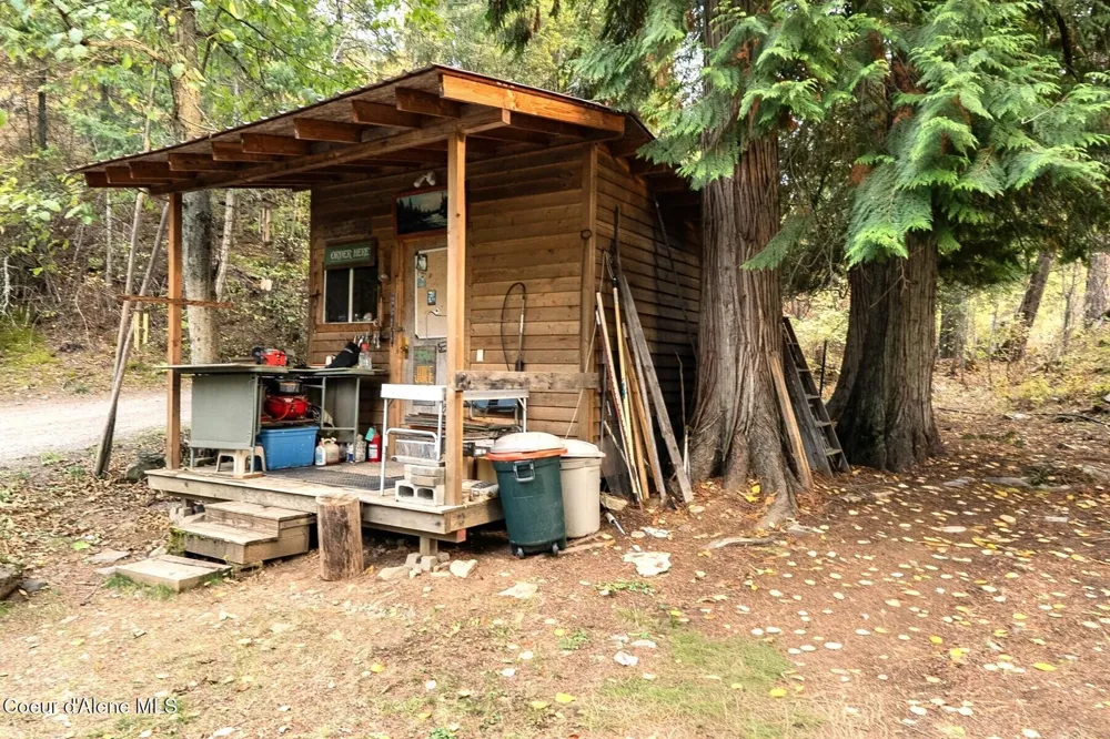 130 Mayaka Road Hope, ID 83836