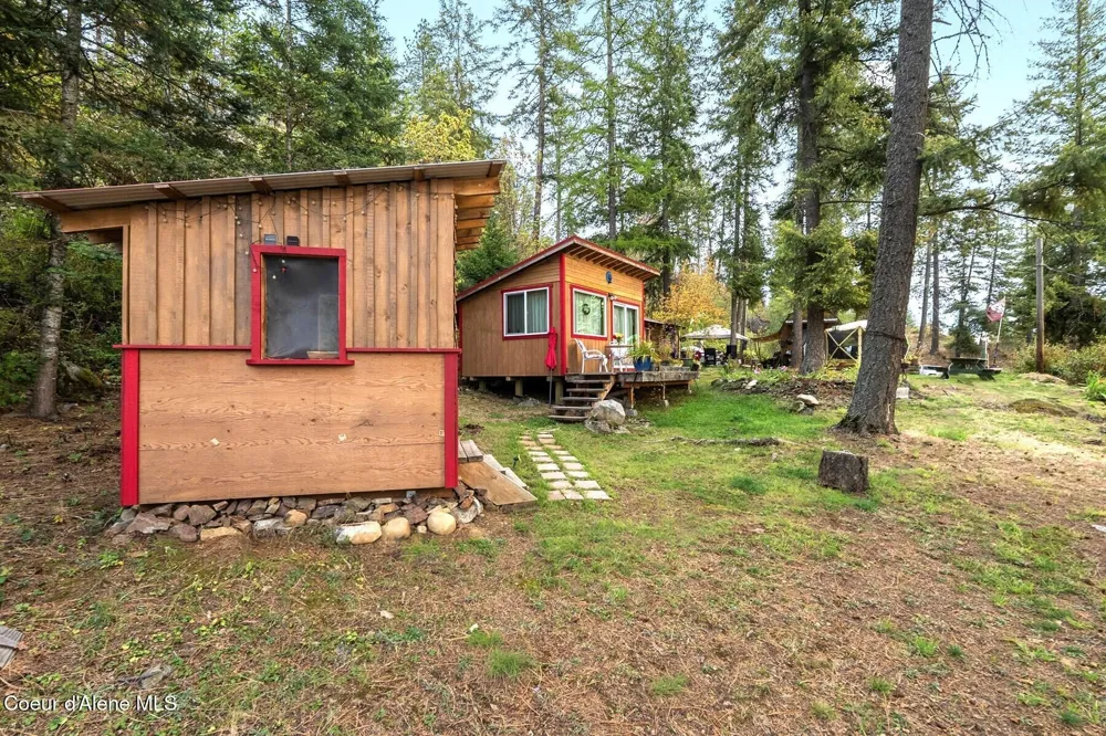 130 Mayaka Road Hope, ID 83836