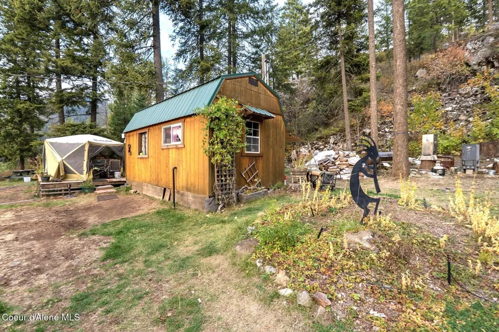 130 Mayaka Road Hope, ID 83836