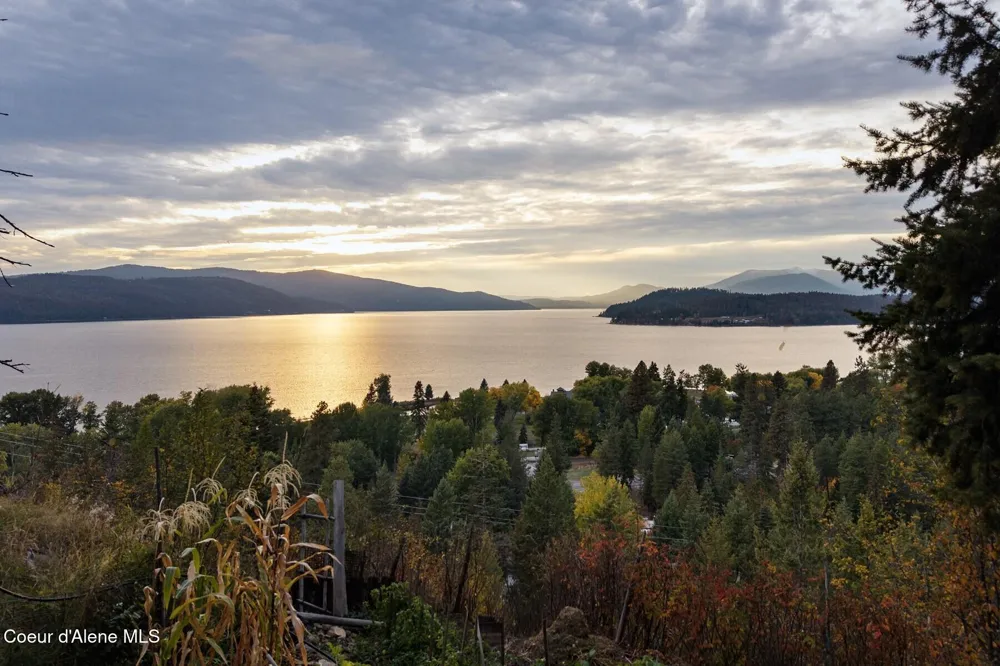 130 Mayaka Road Hope, ID 83836