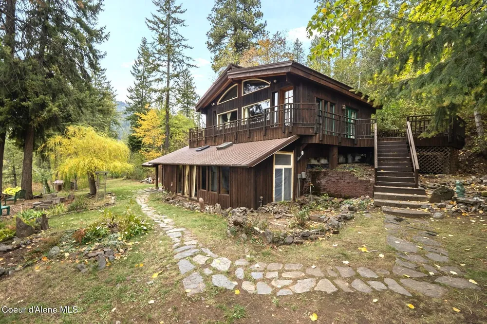 130 Mayaka Road Hope, ID 83836