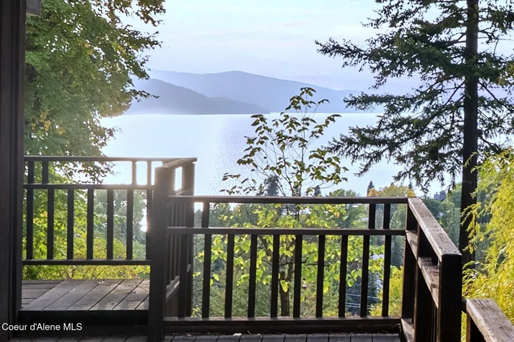 130 Mayaka Road Hope, ID 83836