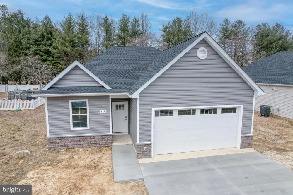114 W MAIN Sudlersville, MD 21668