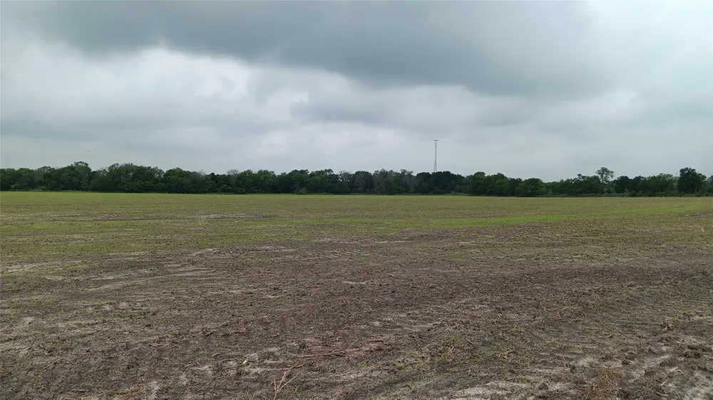 CR494 N Chilton, TX 76632