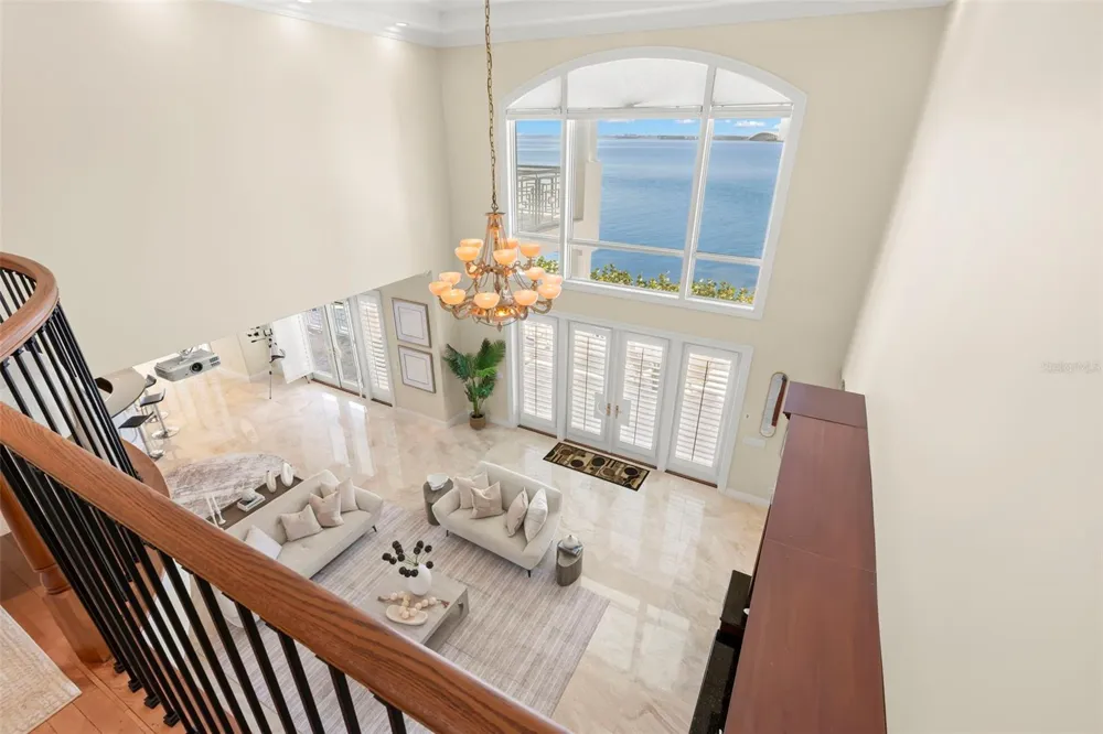 6199 54TH STREET S St Petersburg, FL 33715