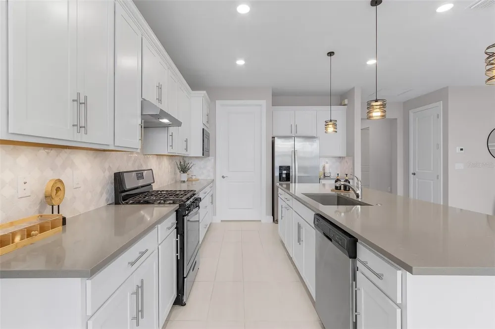 42211 EDGEWATER DRIVE Punta Gorda, FL 33982