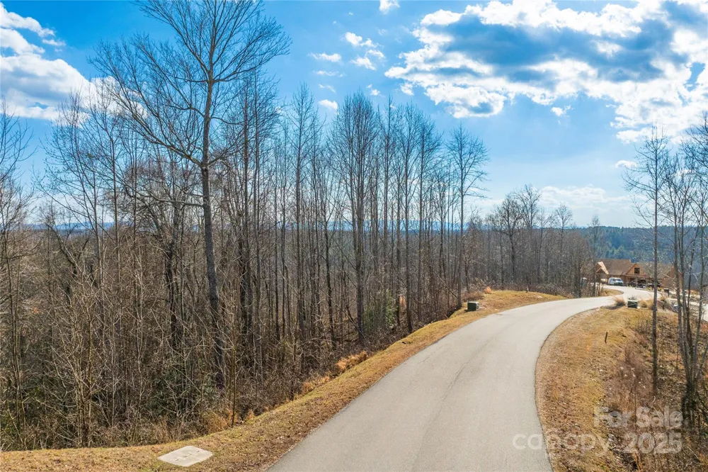 1030 River Club Ridge Lenoir, NC 28645