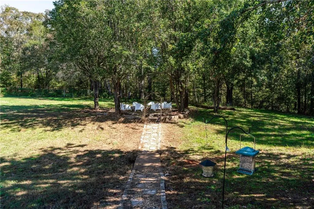 422 Blessings Lane Nicholson, GA 30565