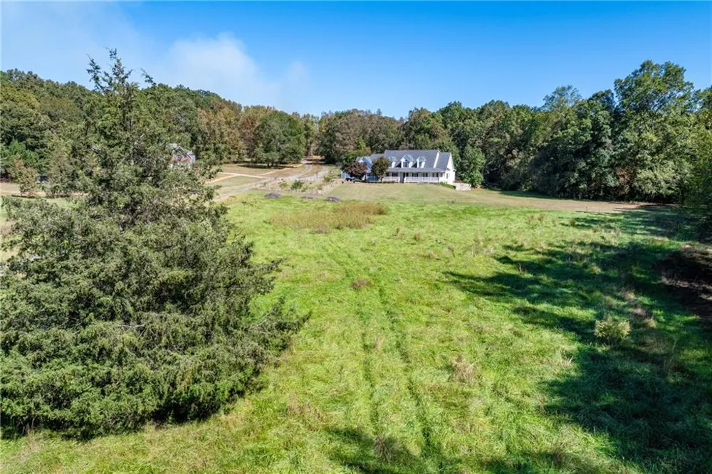 422 Blessings Lane Nicholson, GA 30565