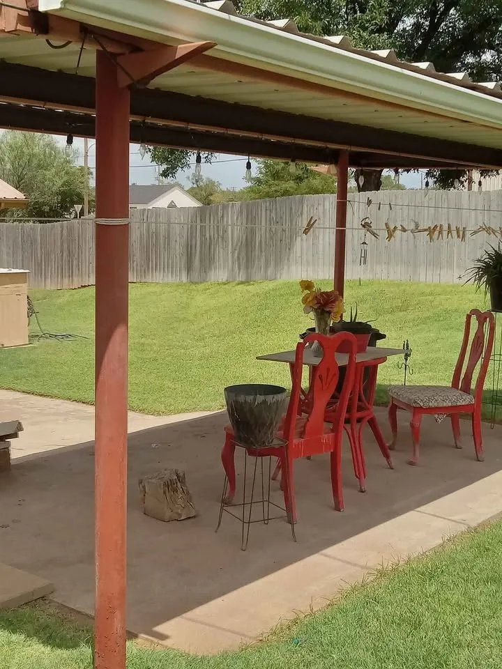 408 E Johnston Street Rotan, TX 79546