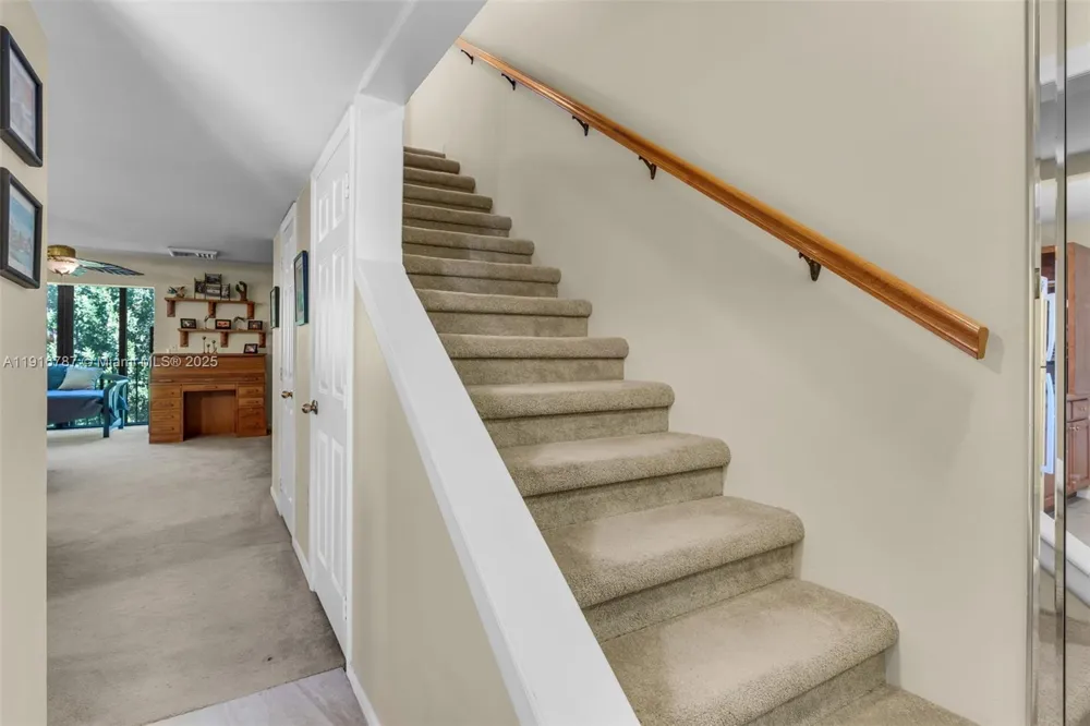 87465 Old Hwy 215 Hwy #215 Plantation Key, FL 33036