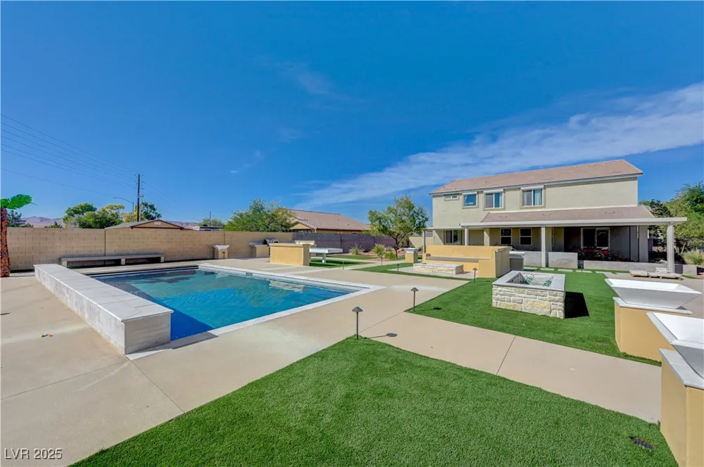 3728 River Heights Lane Logandale, NV 89021
