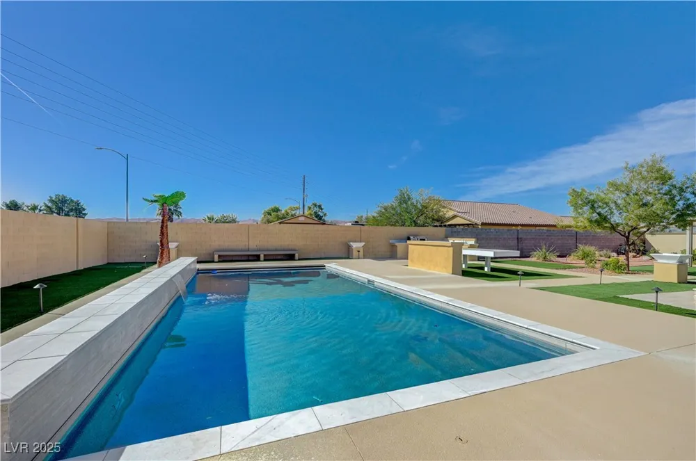 3728 River Heights Lane Logandale, NV 89021
