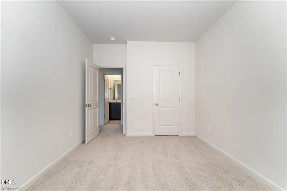 5909 Crossview Drive Kernersville, NC 27284