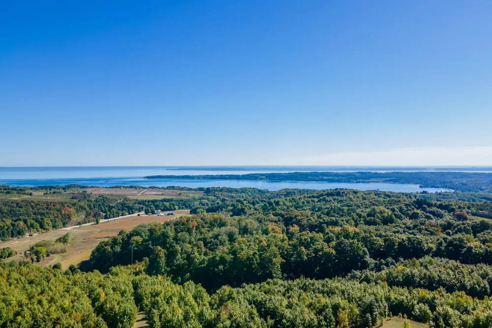 E Duck Lake Road Suttons Bay Township, MI 49682