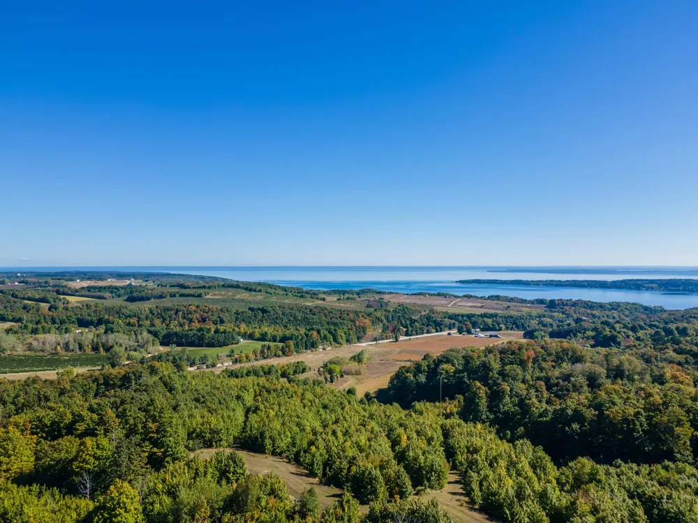 E Duck Lake Road Suttons Bay Township, MI 49682
