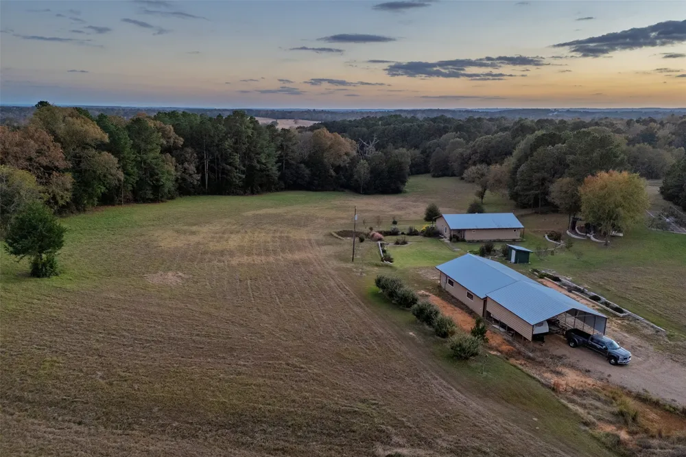 640 County Road 4910 Troup, TX 75789