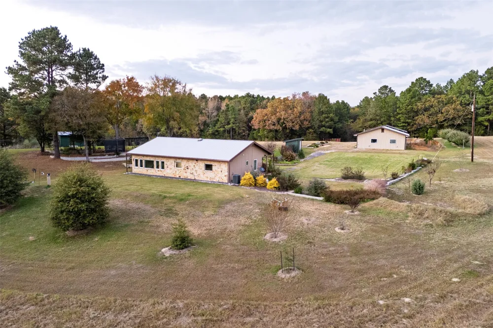 640 County Road 4910 Troup, TX 75789