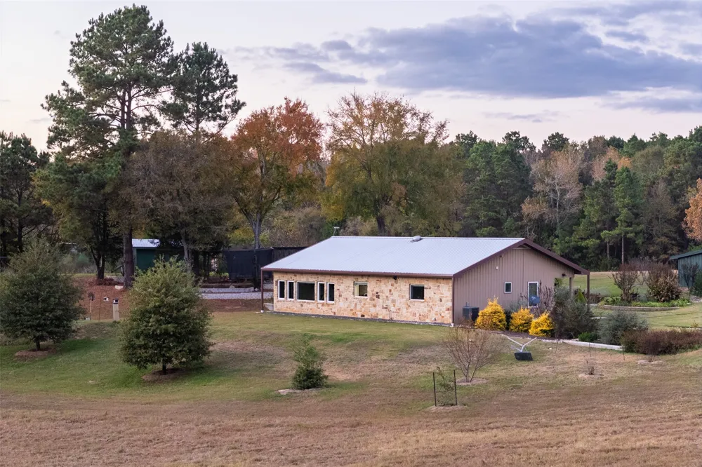 640 County Road 4910 Troup, TX 75789