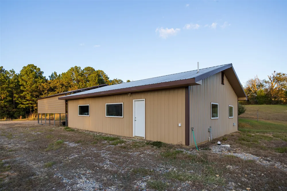 640 County Road 4910 Troup, TX 75789
