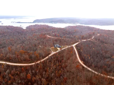 0 Overlook Trl