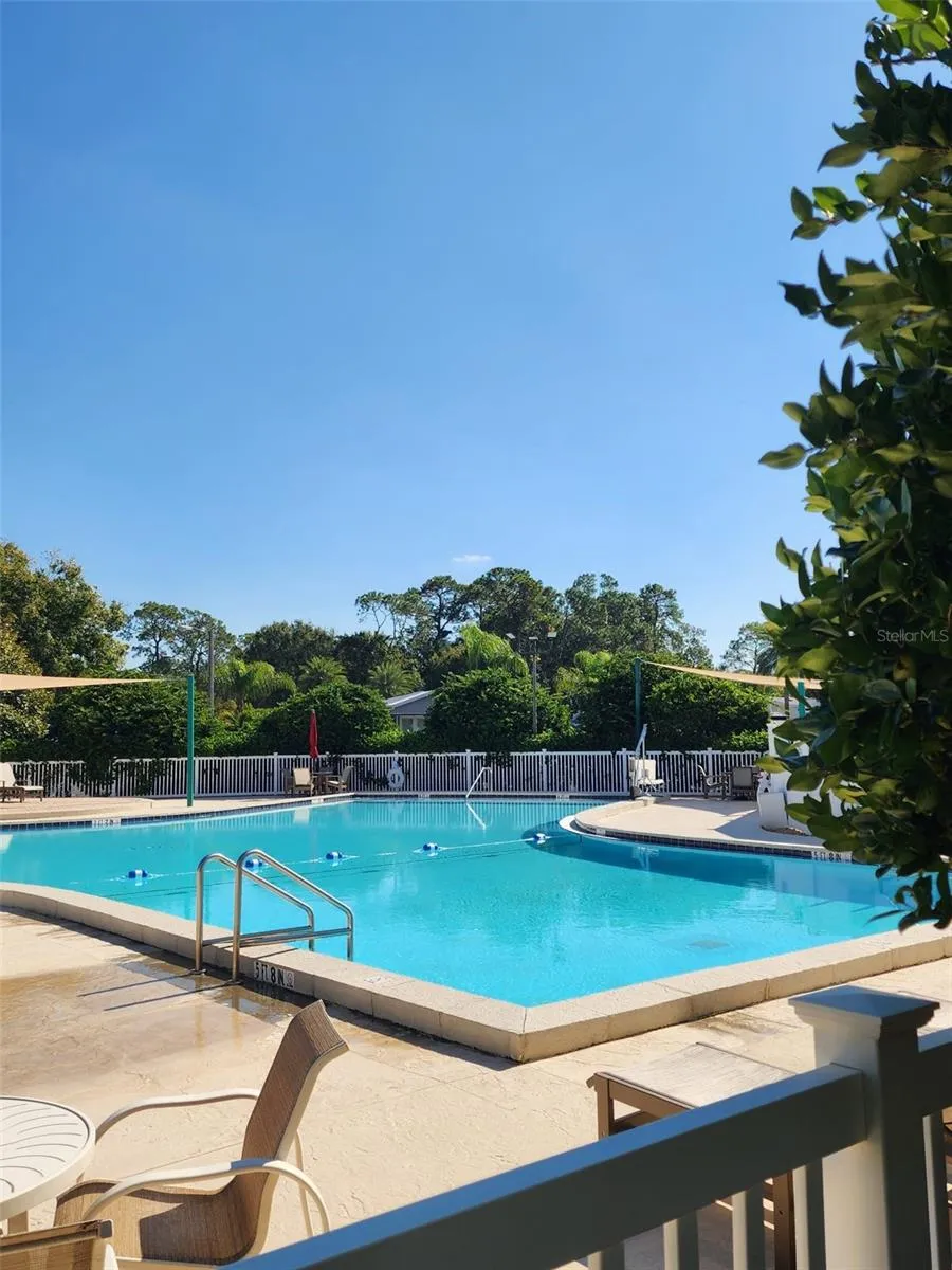2418 LIMEWOOD AVENUE #302 Clermont, FL 34714