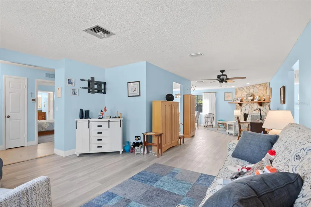 110 MEADOWCROSS DRIVE Safety Harbor, FL 34695