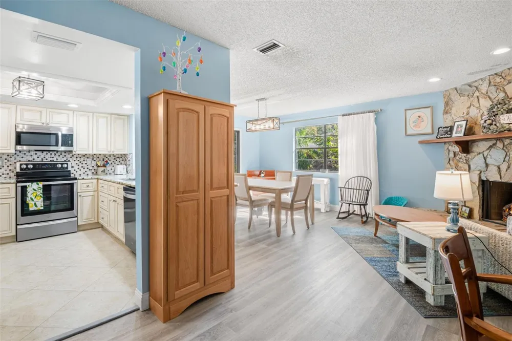 110 MEADOWCROSS DRIVE Safety Harbor, FL 34695