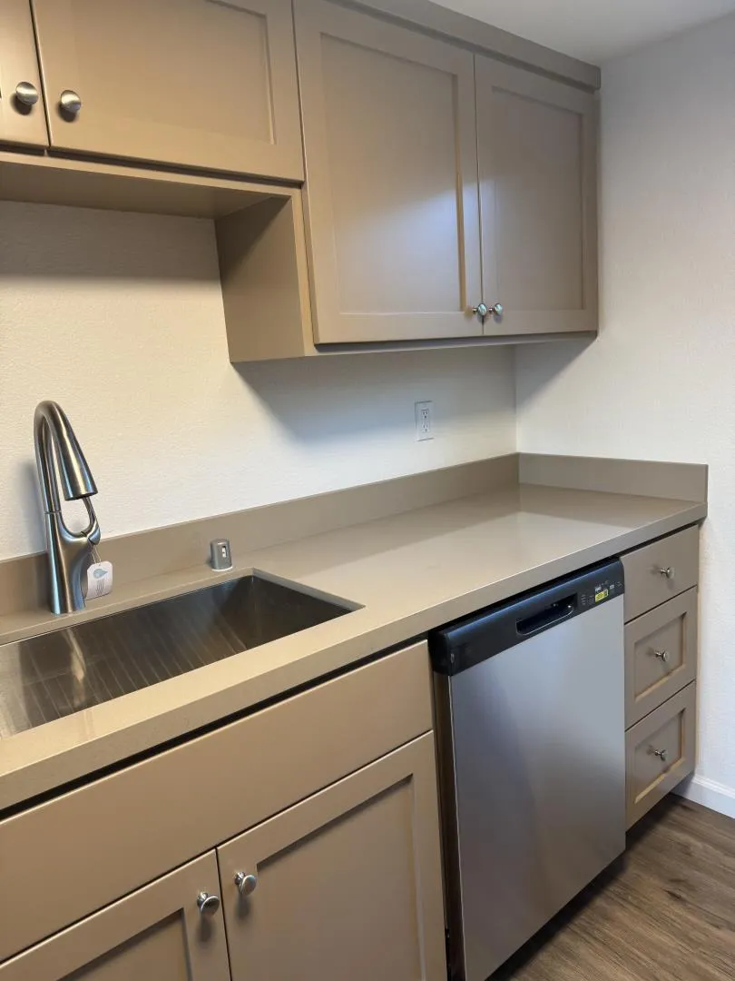 501 Cedar Drive Watsonville, CA 95076