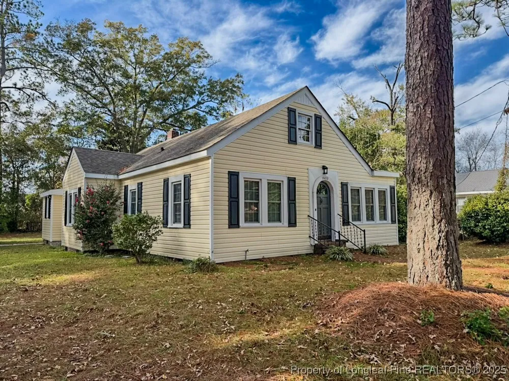 1603 McMillan Avenue Lumberton, NC 28358