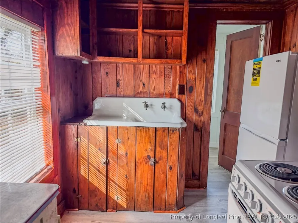 1603 McMillan Avenue Lumberton, NC 28358