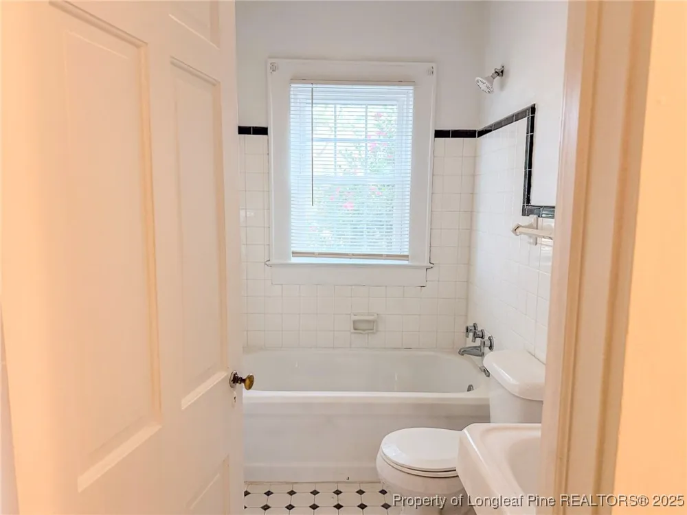 1603 McMillan Avenue Lumberton, NC 28358