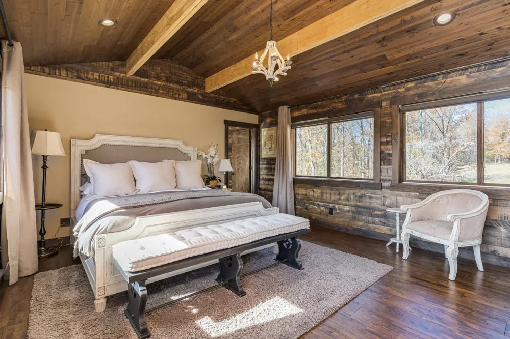 2900 Tanyard Hill Rd Lynchburg, TN 37352